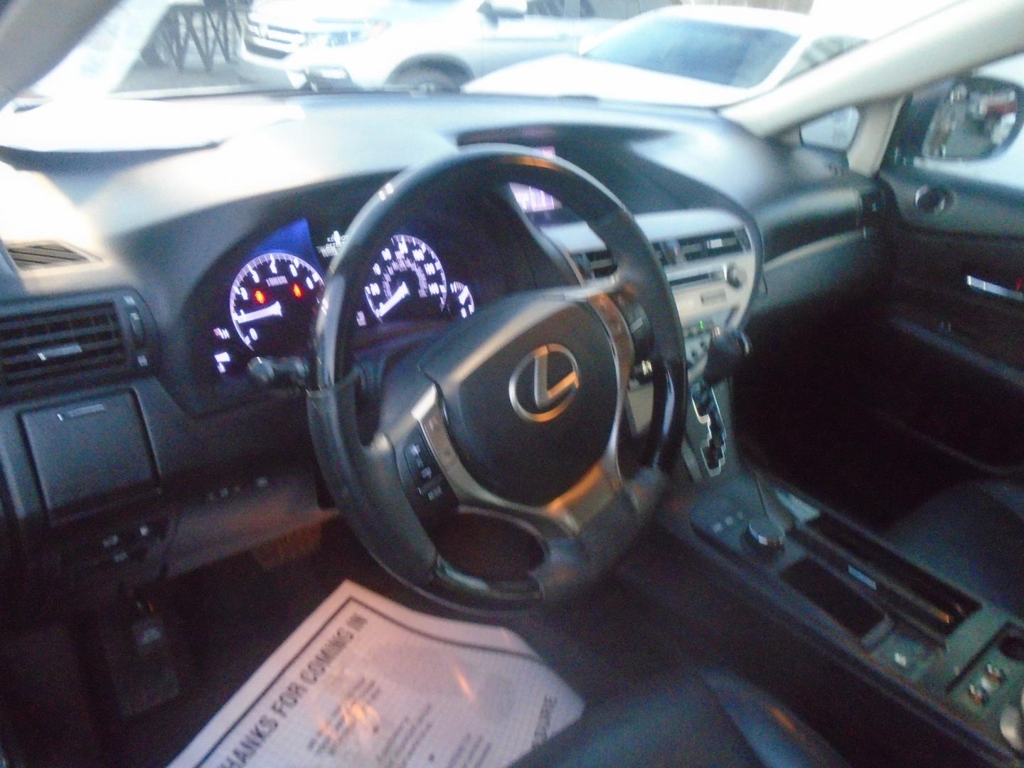 2015 Lexus RX 350 FWD (2T2ZK1BA8FC) with an 3.5L V6 DOHC 24V engine, 6-Speed Automatic transmission, located at 6112 N Florida Avenue, Tampa, FL, 33604, (888) 521-5131, 27.954929, -82.459534 - Photo#6